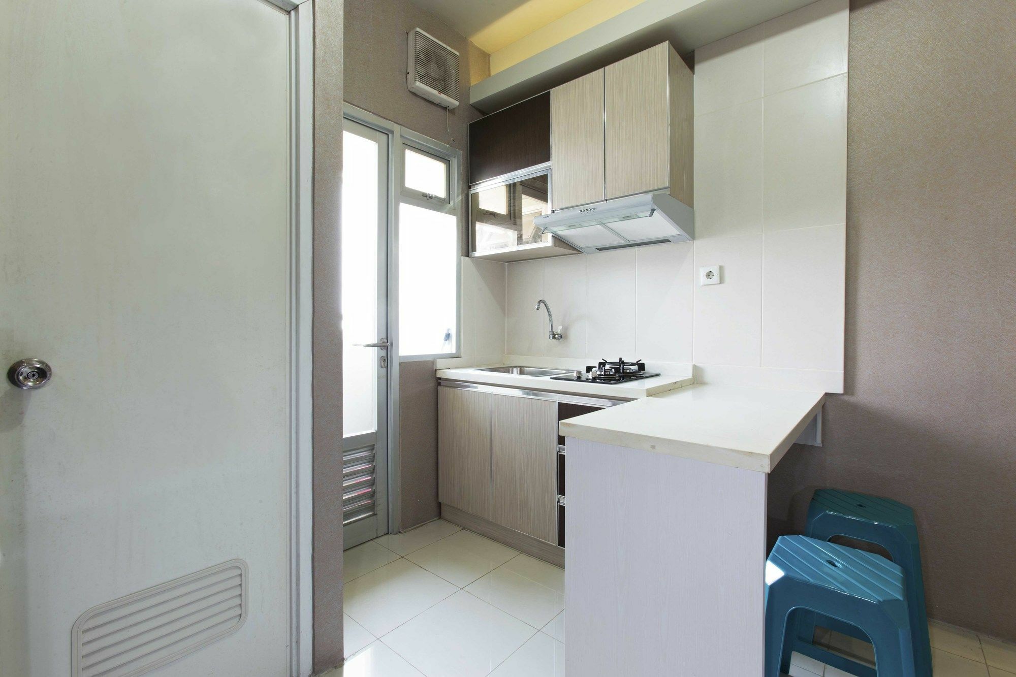 Reddoorz Apartment @ Pegangsaan Kelapa Gading Джакарта Екстериор снимка