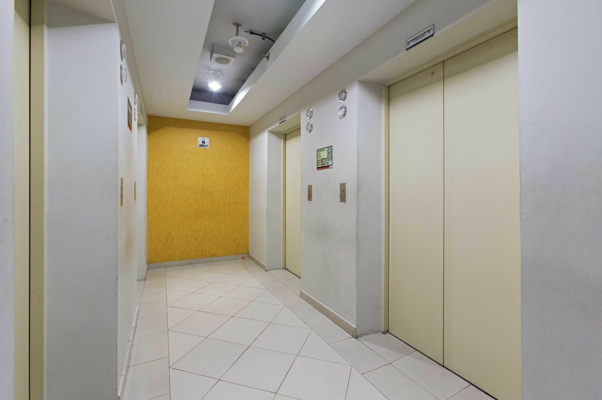Reddoorz Apartment @ Pegangsaan Kelapa Gading Джакарта Екстериор снимка