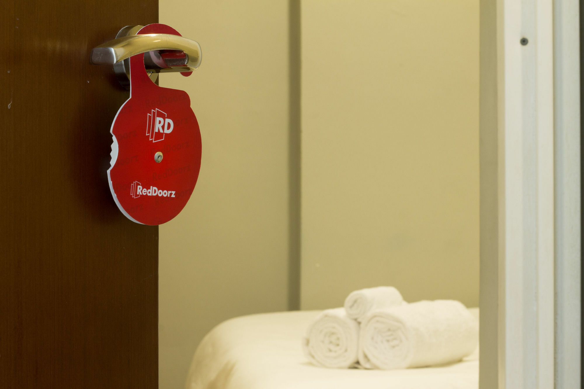 Reddoorz Apartment @ Pegangsaan Kelapa Gading Джакарта Екстериор снимка