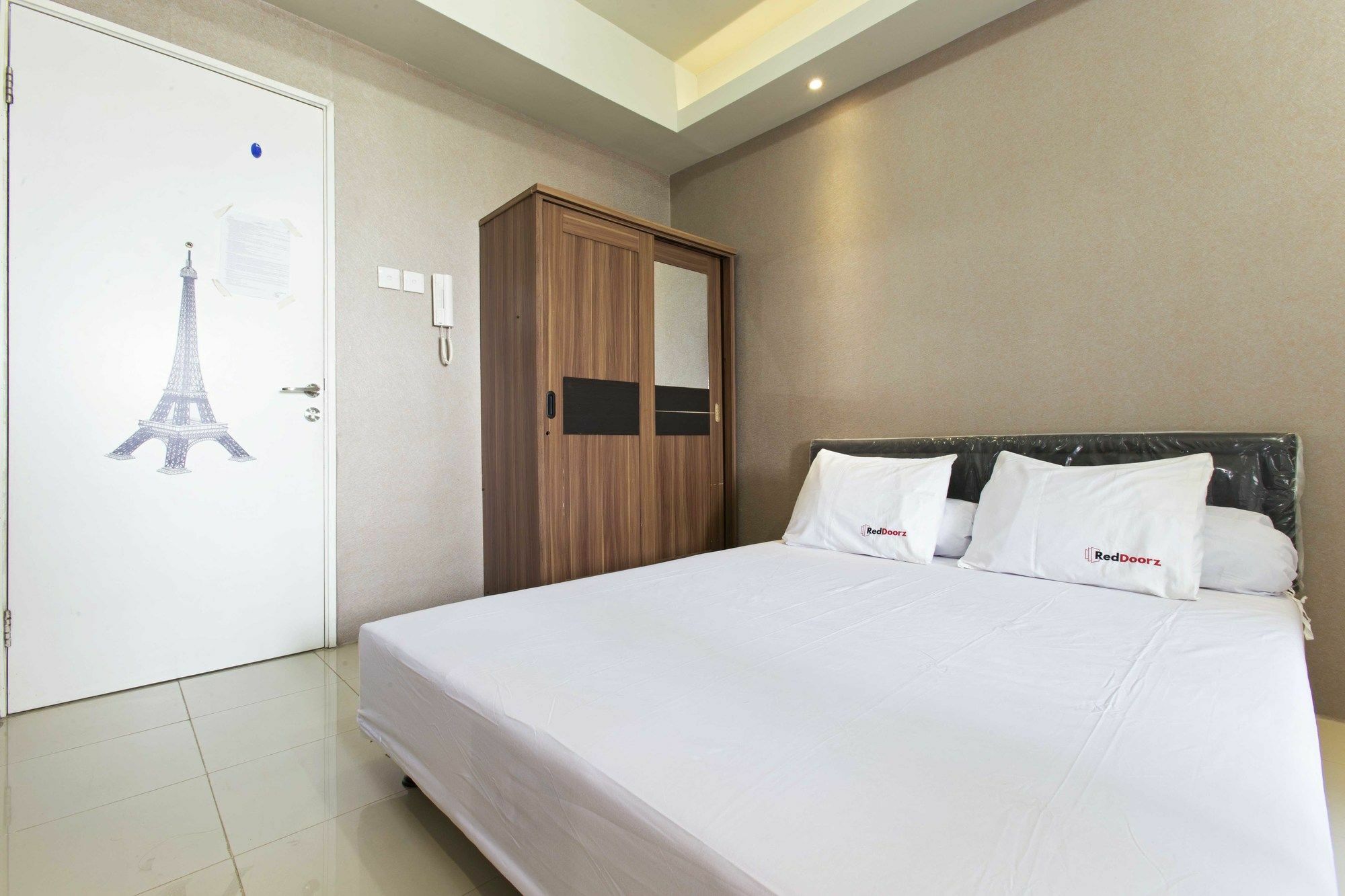Reddoorz Apartment @ Pegangsaan Kelapa Gading Джакарта Екстериор снимка
